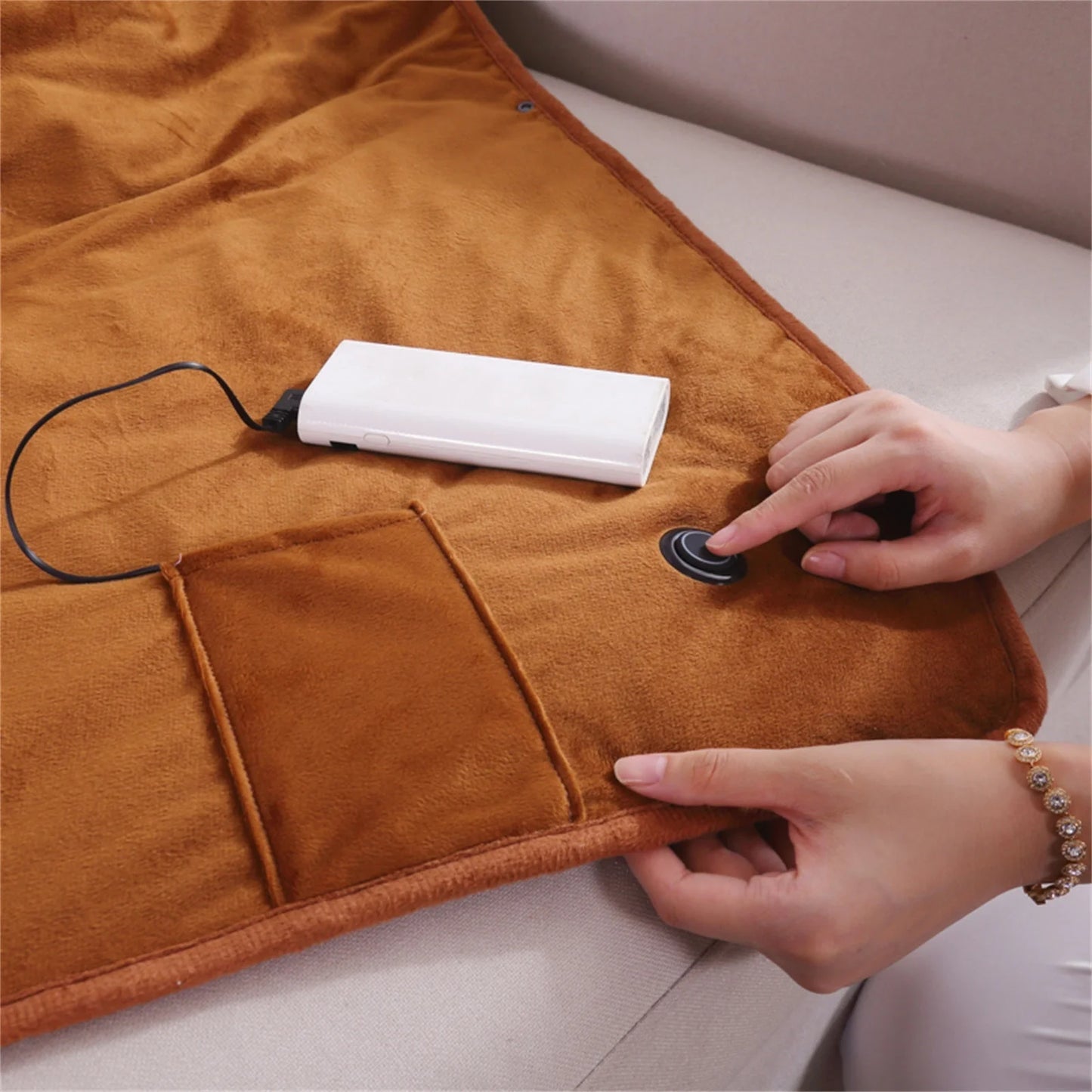 140*100Cm Heated Blanket Throw 55*39In Heated Blanket Soft 5V Electric USB Blanket Machine Washable for Home Travel Office with 120Cm Extension Line Heating Blankets on Sale