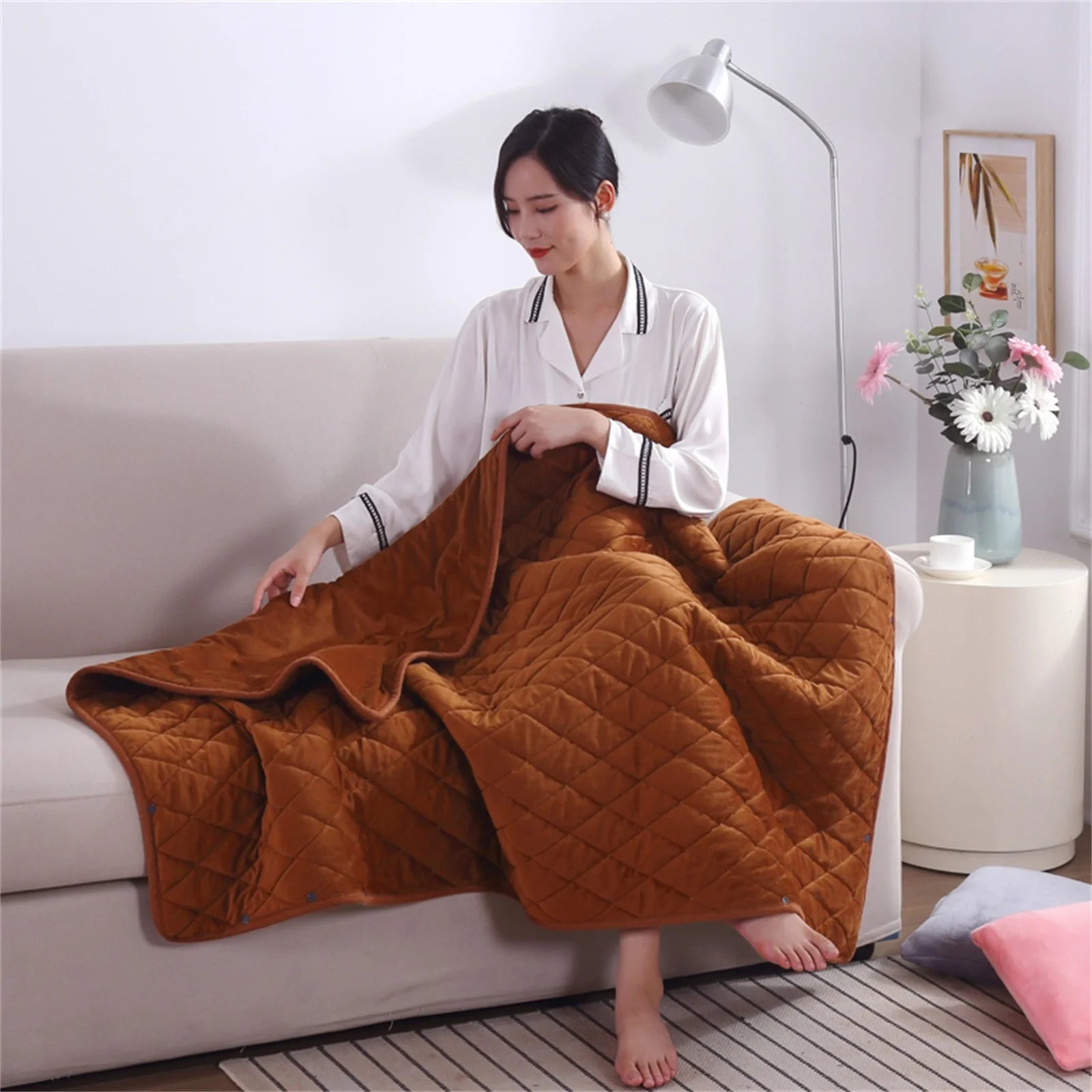 140*100Cm Heated Blanket Throw 55*39In Heated Blanket Soft 5V Electric USB Blanket Machine Washable for Home Travel Office with 120Cm Extension Line Heating Blankets on Sale